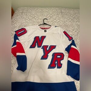 BNWT — ADIDAS Panarin #10 White Stadium Series Hockey Jersey